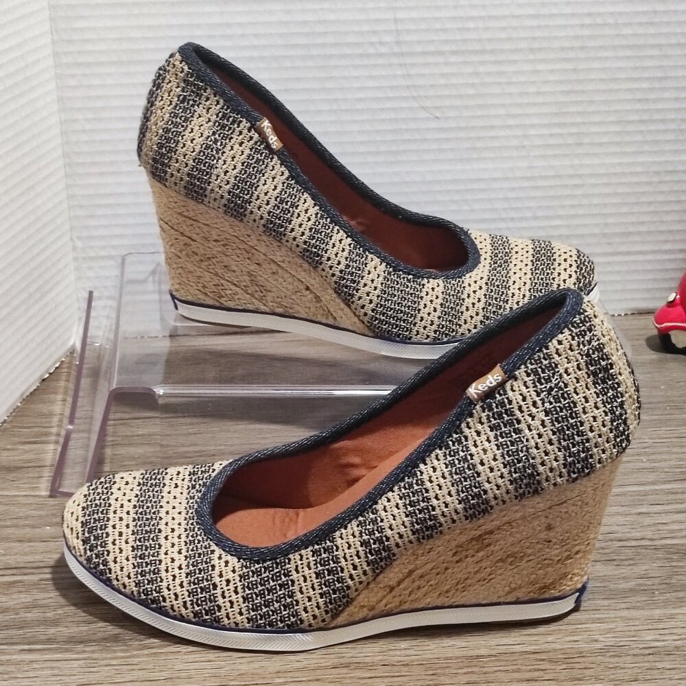 Keds Damsel Crochet Wedge Heel shoes women's size 10 tan blue stripes